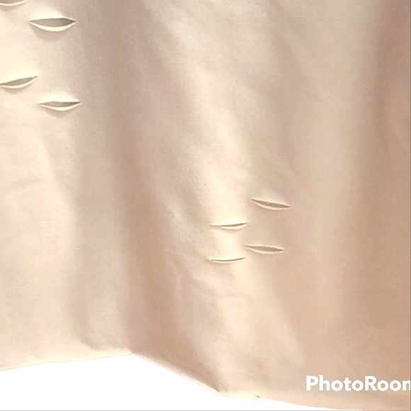 Off The Shoulder Shirt Embroidered Rose Appliqué Long Sleeve Loose Fit Soft - Picture 4 of 4